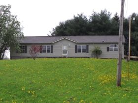 2345 Homeworth Rd, Alliance, OH 44601