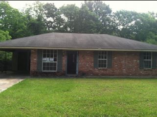 1130 Daniels St, Baker, LA 70714