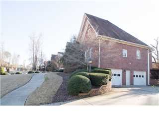 6924 Woodvale Lane, Trussville, AL 35173