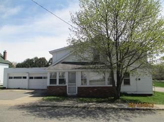 N16404 So Linden St, Hermansville, MI 49847