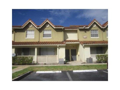 18342 NW 68 AV # I, Hialeah, FL 33015