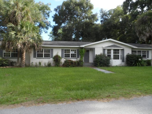 263 NW Crawford St, Mayo, FL 32066