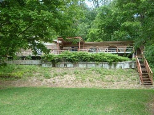 111 Lakeshore Rd, Saratoga, AR 71859