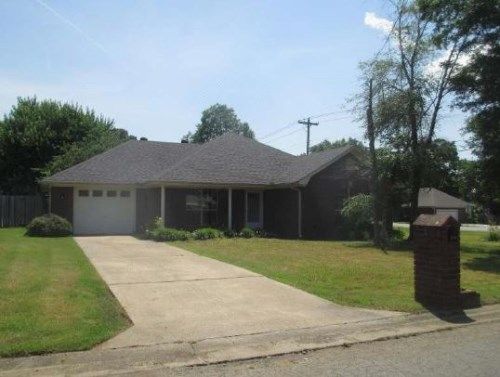 2410 Whitehall Drive, Conway, AR 72032