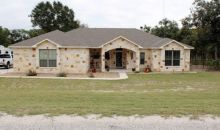 116 WILD STALLION DR La Vernia, TX 78121