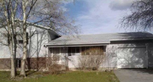 842 Eisenhower St, Moscow, ID 83843