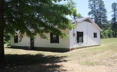 3261 Columbia Road 27 South, Magnolia, AR 71753