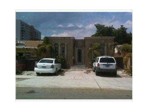 3669 SW 24 TE, Miami, FL 33145