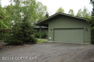 2727 Seclusion Drive, Anchorage, AK 99504