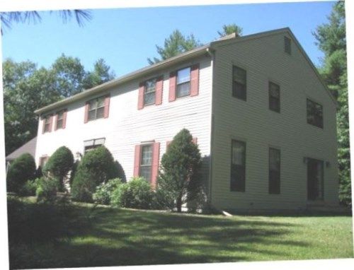 837 Colonial Drive, Rutland, VT 05701