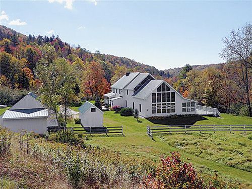 307 River Road, Chittenden, VT 05737