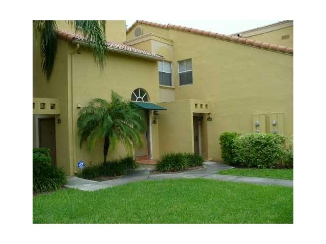 4677 NW 97 CT # 27, Miami, FL 33178