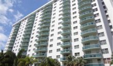 19380 COLLINS AV # 903 North Miami Beach, FL 33160