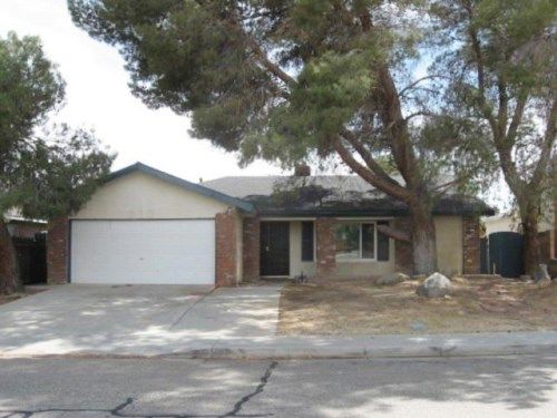 213 W Radar Avenue, Ridgecrest, CA 93555