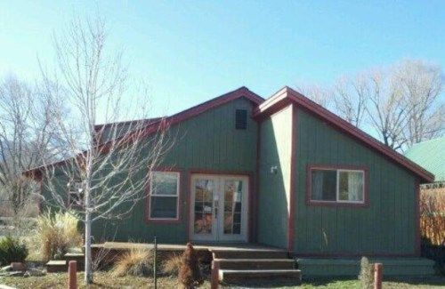 307 River St, Salmon, ID 83467