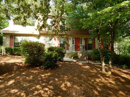 2390 Castle Lane Ne, Marietta, GA 30062