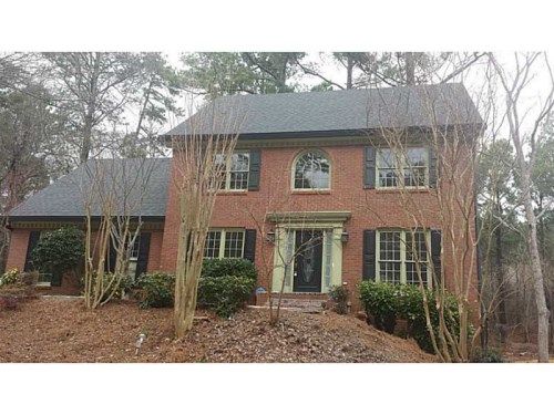 2730 Abbottswell Drive, Alpharetta, GA 30022