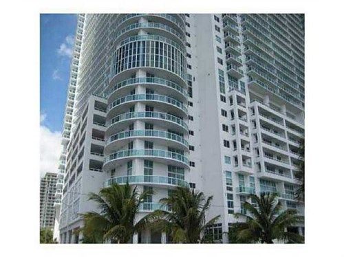 1800 N BAYSHORE DR # 1611, Miami, FL 33132