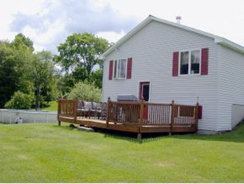 108 Pleasant Avenue, Marshfield, VT 05658