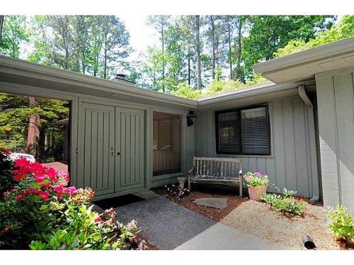 5563 Woodberry Circle, Marietta, GA 30068