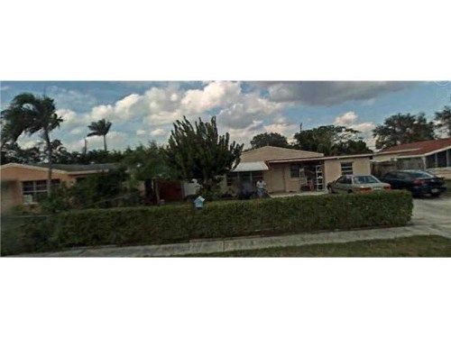 6831 FORREST ST, Hollywood, FL 33024