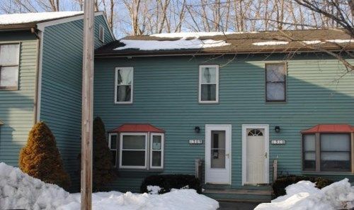 1309 Piscassic St, Newmarket, NH 03857