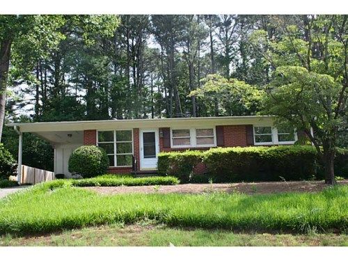 1005 Greenbriar Circle, Decatur, GA 30033