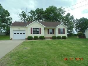 984 Roedeer Dr, Clarksville, TN 37042