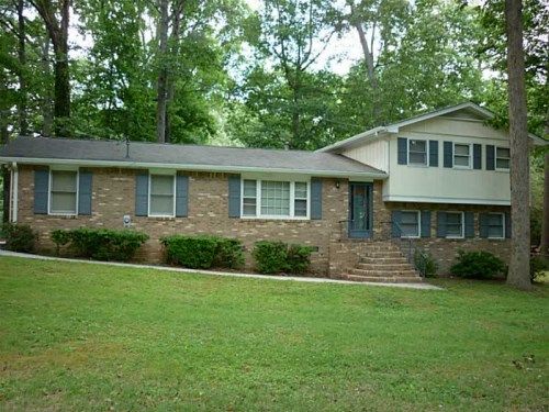 2334 Meadow Drive, Snellville, GA 30078