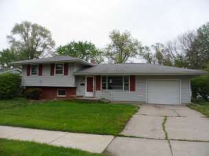 724 S Sherman Street, Crown Point, IN 46307