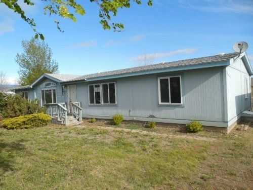 321 Mini Pines Road, Yakima, WA 98903