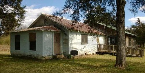 604 S Cedar St, Perryville, AR 72126