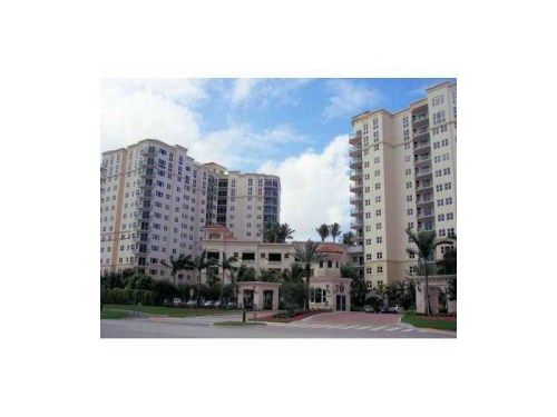 20000 E COUNTRY CLUB DR # 1112, Miami, FL 33180