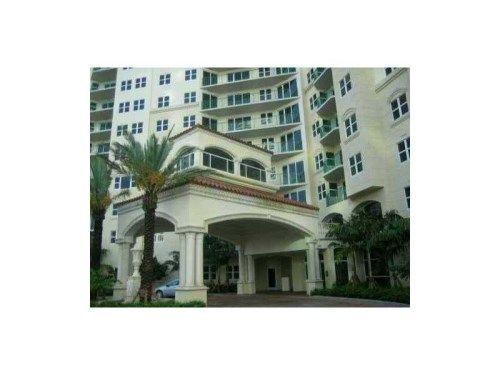 20000 E Country Club Dr # PH09, Miami, FL 33180