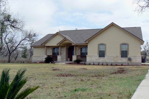 136 Trail Boss, La Vernia, TX 78121