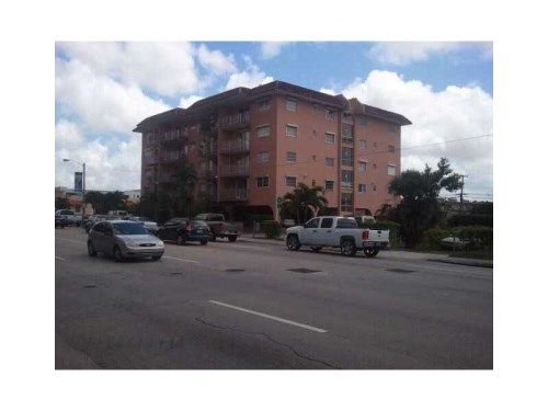 901 SW 37 AV # 57, Miami, FL 33135