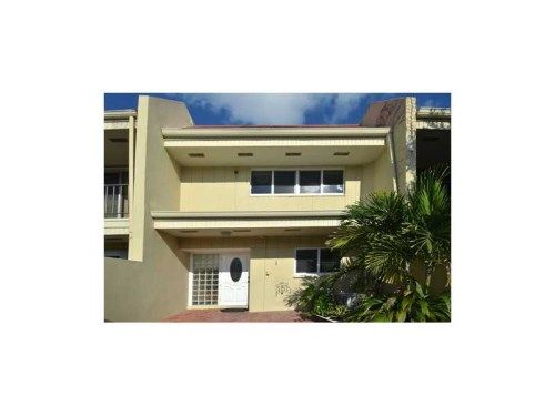 8217 SW 81 CT # ., Miami, FL 33143