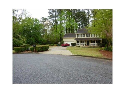 125 Surrey Park Court, Duluth, GA 30097