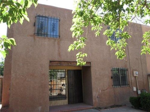 242 La Vida Nueva Del Oeste SW, Albuquerque, NM 87105