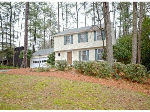 595 Sailwind Drive, Roswell, GA 30076