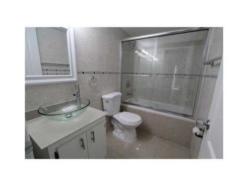 8007 W 6 AV # H, Hialeah, FL 33014