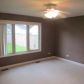 328 W Riverside Dr, Mchenry, IL 60051 ID:8702151