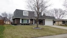 18W334 Holly Ave. Darien, IL 60561