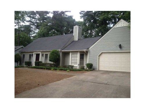 9215 Bluejack Lane, Roswell, GA 30076