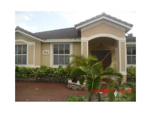 7816 NW 194 TE, Hialeah, FL 33015