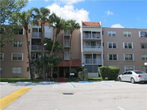 8501 NW 8 ST # 405, Miami, FL 33126