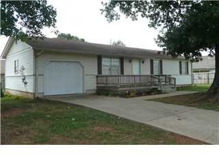 2104 Alabama Ave., Muscle Shoals, AL 35661