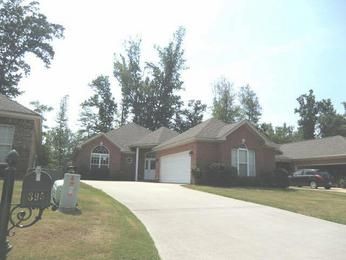 395 River Birch Cir, Wetumpka, AL 36093