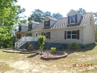 640 Maplewood Ln, West End, NC 27376