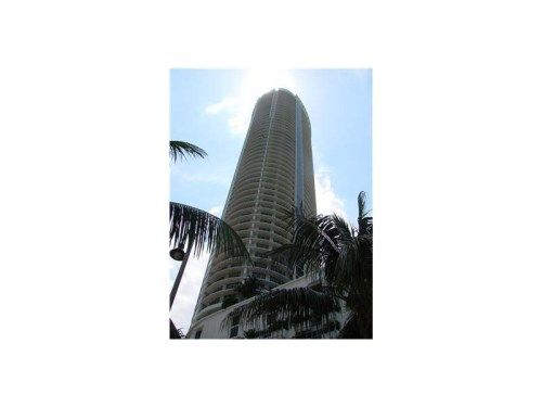 1750 N BAYSHORE DR # 2306, Miami, FL 33132